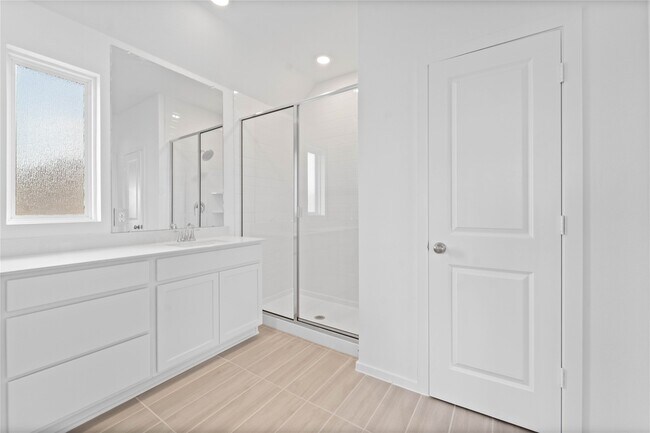 Building Photo - 6415 Laguna Terra Dr