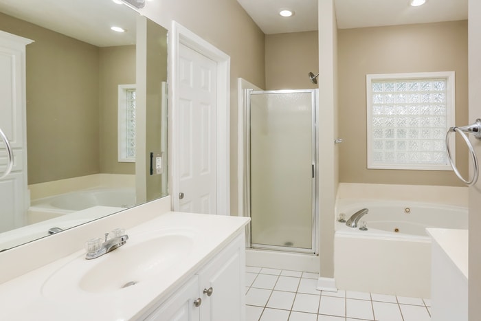 Building Photo - 519 Willow Ct Dr