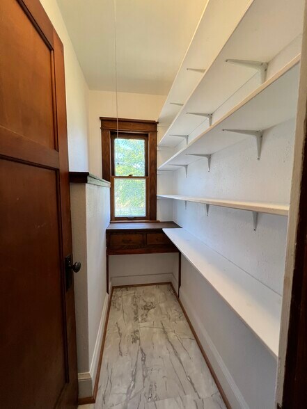 Building Photo - 2515 N 57th St