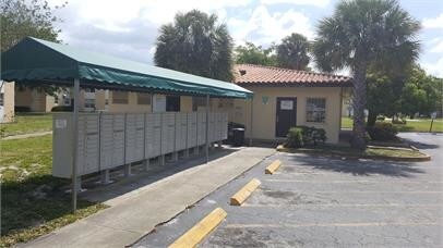 Building Photo - 399 SW 13th Pl