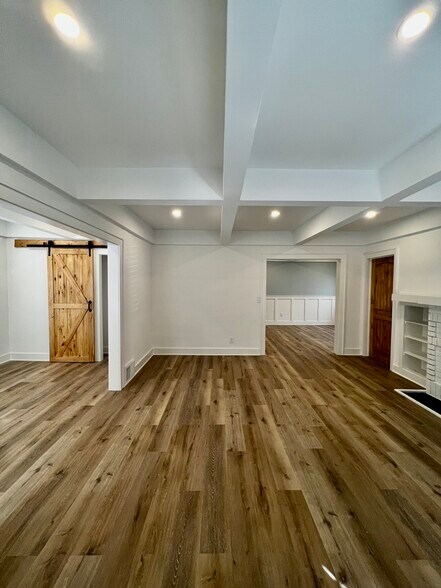 Building Photo - 1643 Coventry Rd