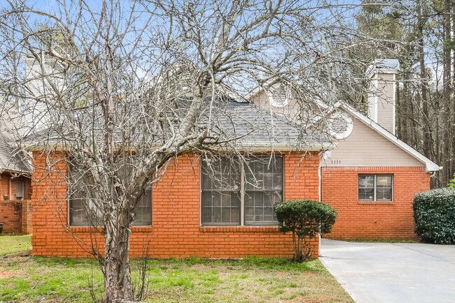 Primary Photo - 3330 Salem Cove Dr
