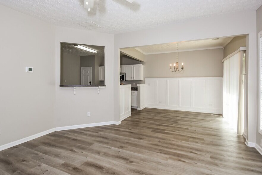 Building Photo - 222 Winterbury Dr