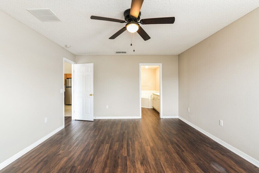 Building Photo - 1138 Orne Ct