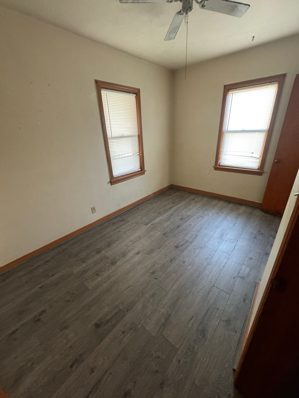 Building Photo - 1224 W Quarles St