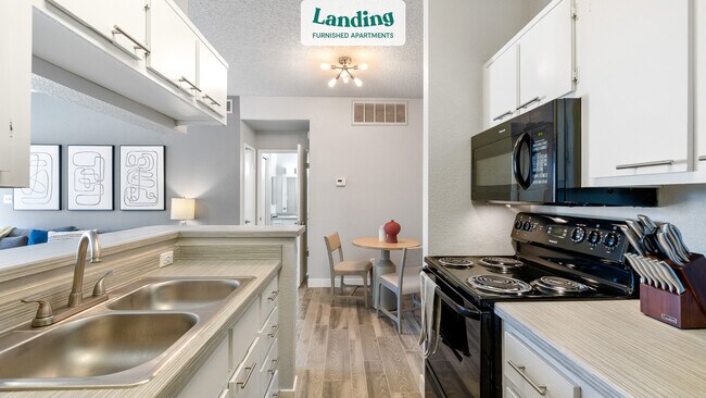 Building Photo - 250 S Elizabeth Way