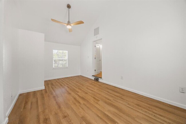 Building Photo - 14708 Foy Dr