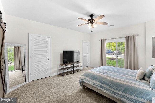 Building Photo - 15292 Westham Ct