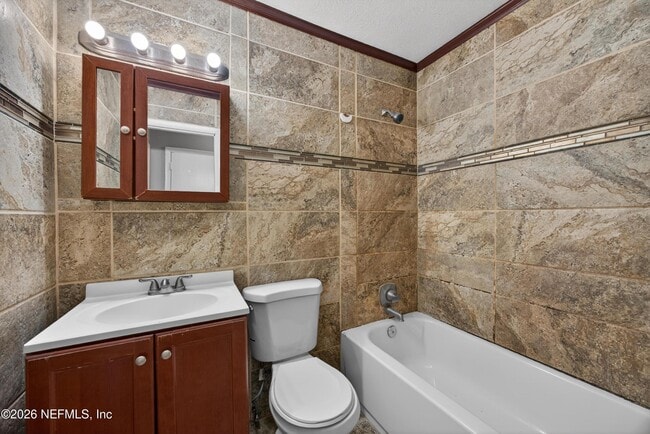 Building Photo - 7815 Jaguar Dr