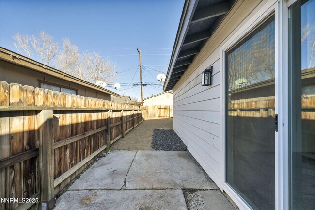 Building Photo - 1642 York Wy