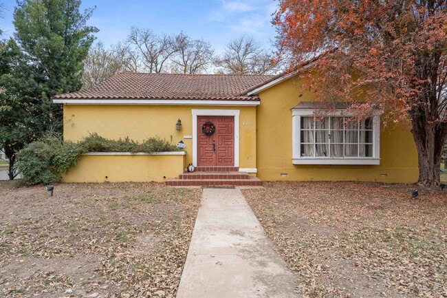 Building Photo - 817 Griner St