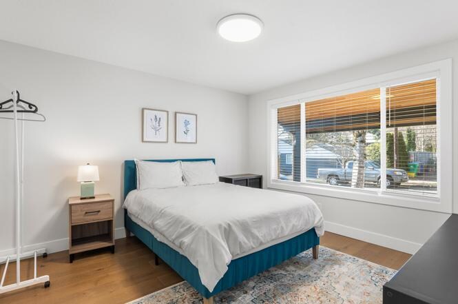 Building Photo - 514 SE 42nd Ave