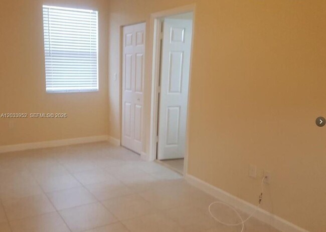 Building Photo - 17104 SW 95th Terrace