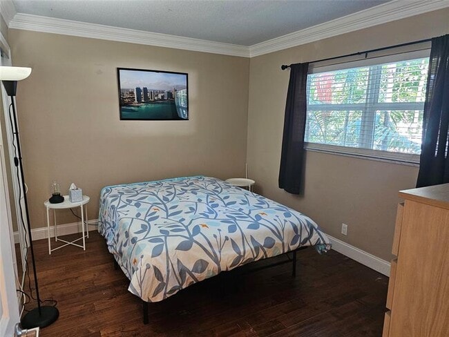 Building Photo - 1439 S Ocean Blvd