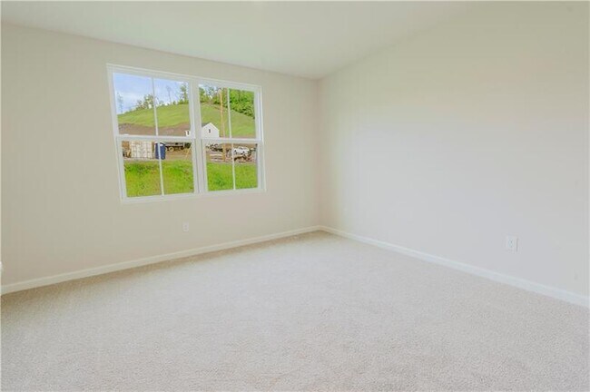Building Photo - 159 White Oak Dr