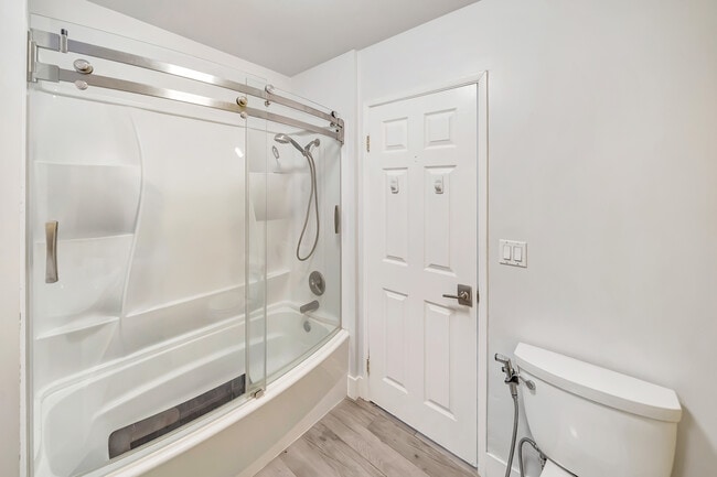 Building Photo - 22374 Algunas Rd