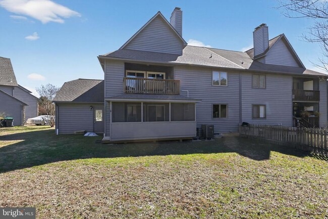 Building Photo - 21 Foxtail Ct