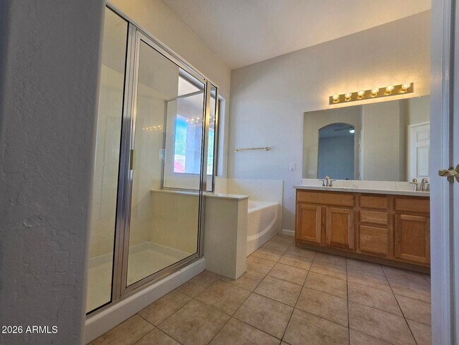 Building Photo - 13426 W Jacobson Dr