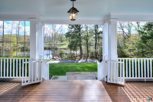 Building Photo - 37 Beaver Brk Rd