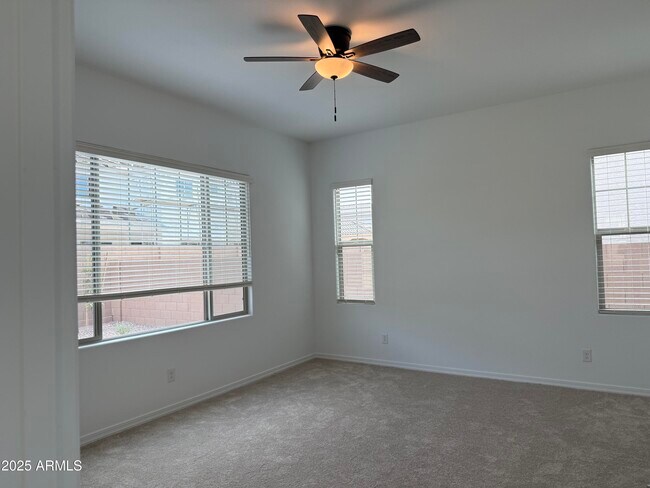 Building Photo - 7663 Nosean Rd