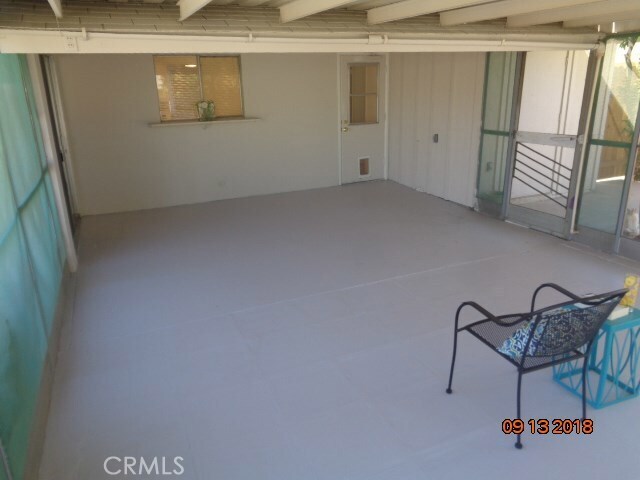 Building Photo - 28813 Snead Dr