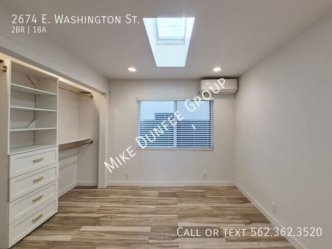 Building Photo - 2674 E Washington St