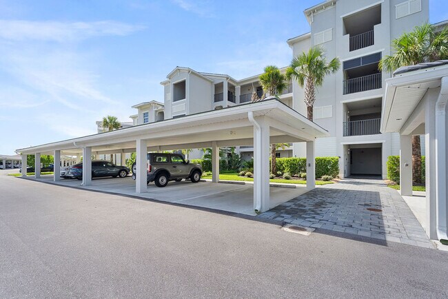 Primary Photo - 5583 Double Eagle Cir