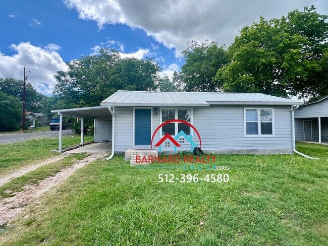 Primary Photo - Available: Charming 2 Bedroom 1 Bath with ...