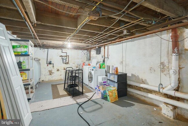 Building Photo - 4317 Pechin St