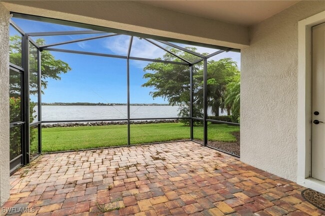 Building Photo - 20281 Corkscrew Shores Blvd