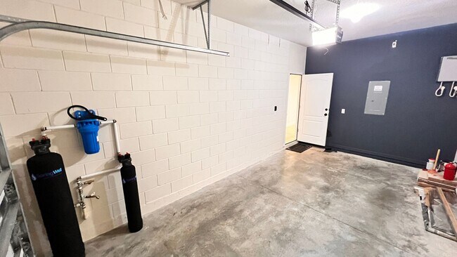 Building Photo - Elegant 3-Bedroom Home with Modern Comforts in the Reserve at Meadow, Ocoee! WASHER AND DRYER INC...