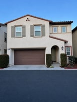 Building Photo - 4756 Holly Ave