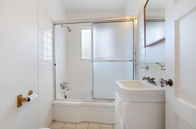 Building Photo - 5730 Gato Ave