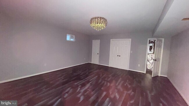 Building Photo - 43861 Hartley Pl