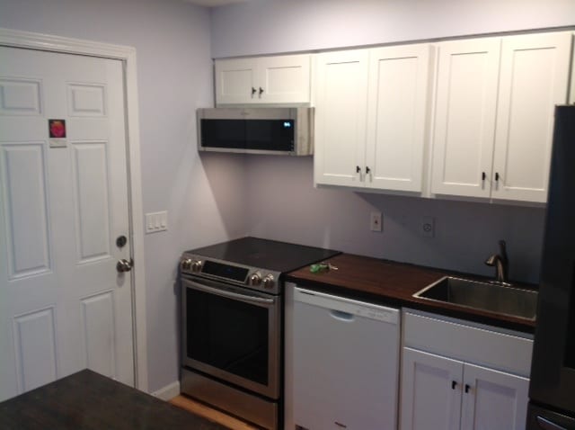 Primary Photo - 220 Mascoma St