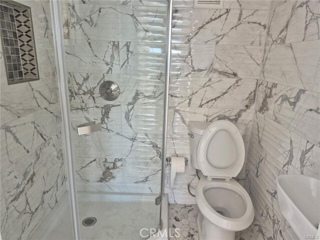 Building Photo - 6781 Jacaranda Ave