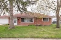 Building Photo - 31733 Kathryn St