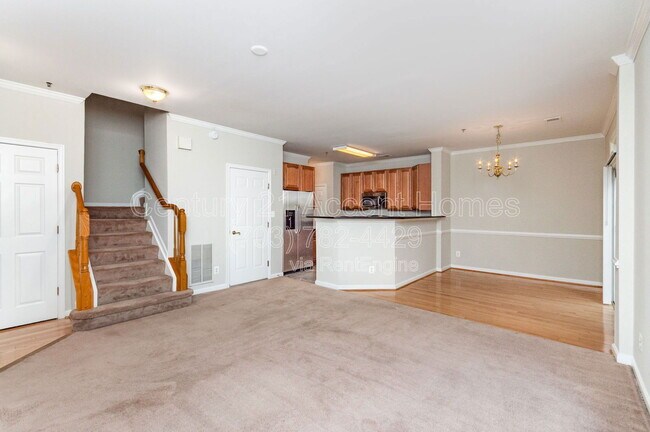 Building Photo - 8932 Milford Haven Ct