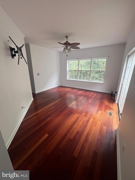 Building Photo - 20670 Bloombury Ln
