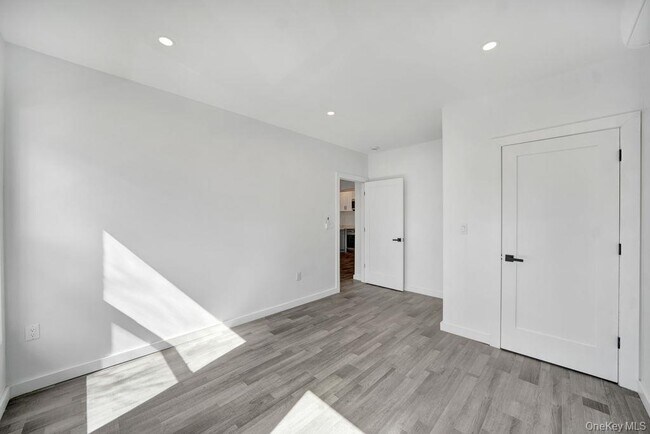 Building Photo - 1707 Pitkin Ave