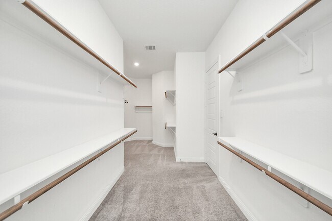 Building Photo - 1831 Golden Cape Dr