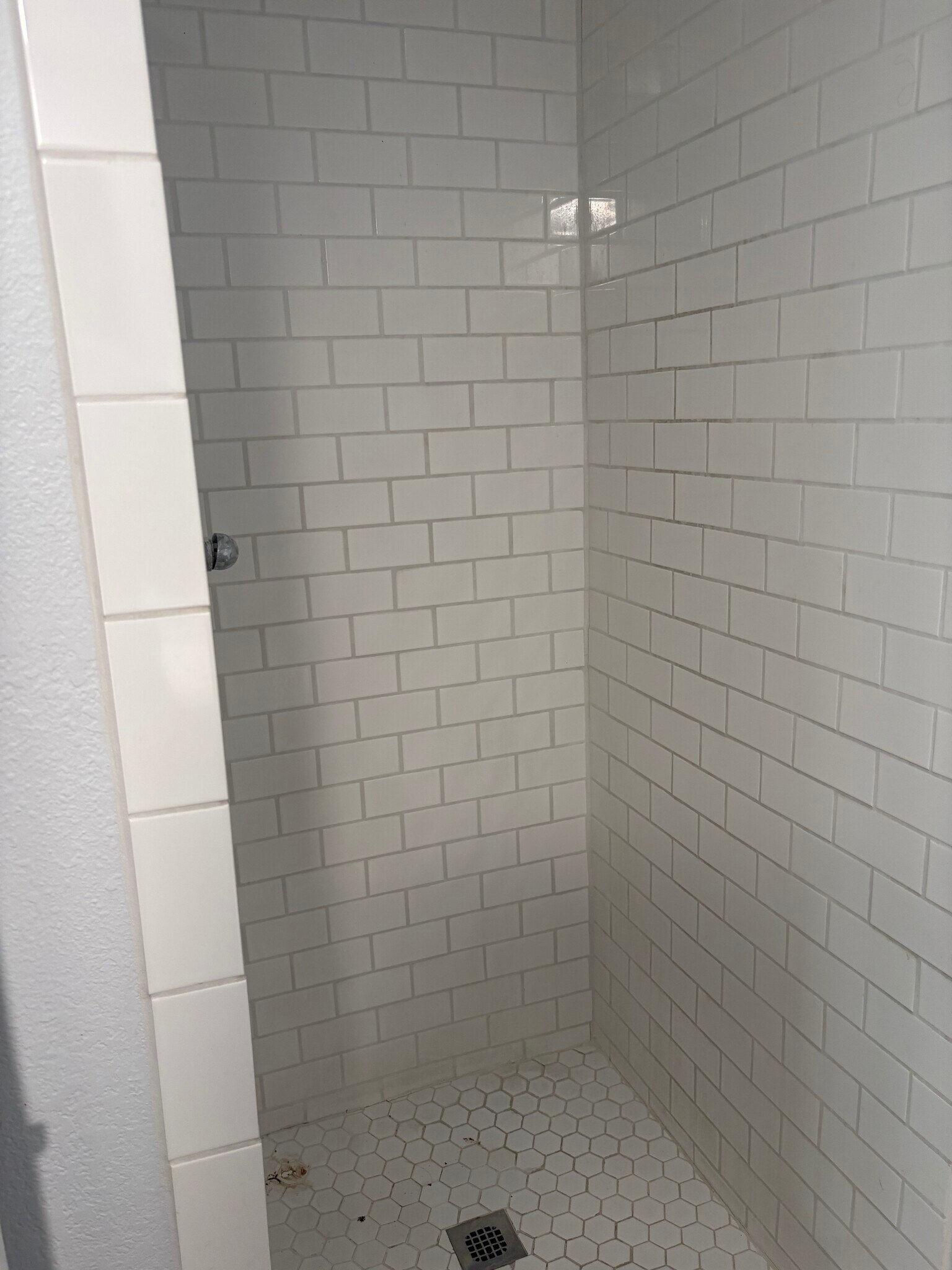 Building Photo - 8901 Tronewood Dr