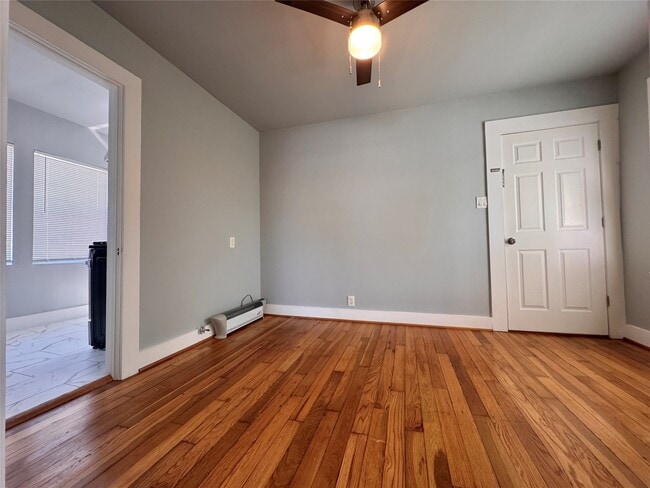 Building Photo - 5224 Leeland St