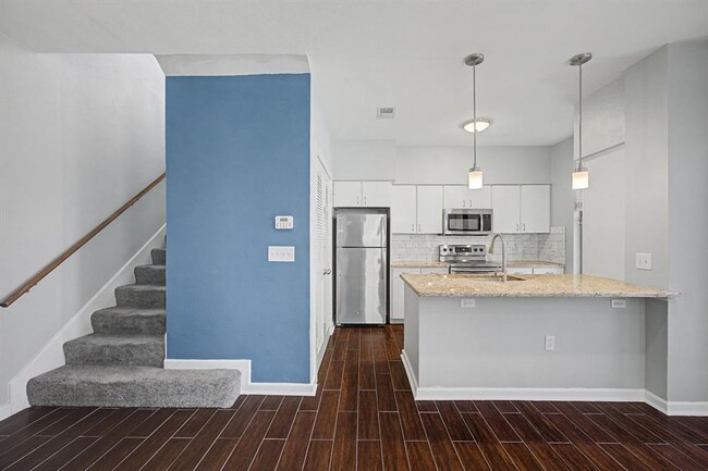 Building Photo - 1201 Grove Blvd