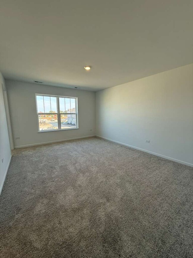 Building Photo - 25644 W Yorkshire Dr