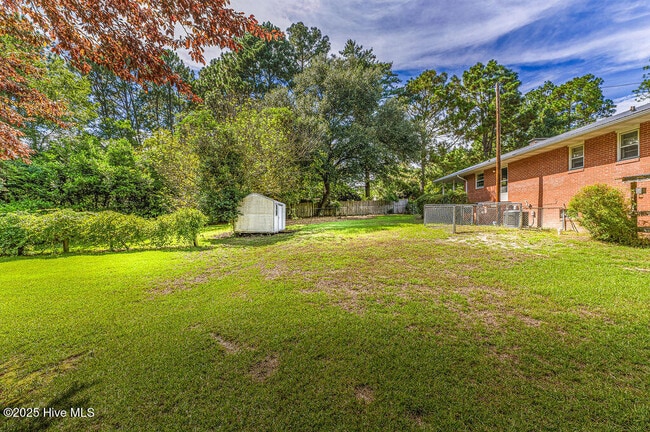 Building Photo - 507 Wilder Ave