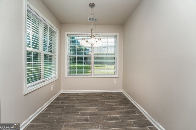 Building Photo - 4821 Brookwood Pl