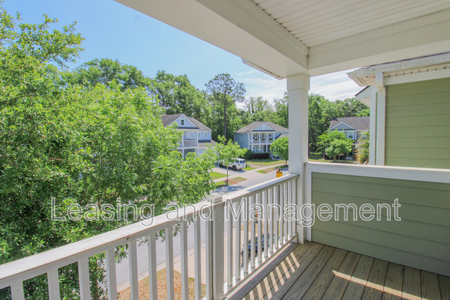 Building Photo - 1129 Bright Ct