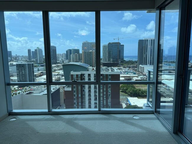 Building Photo - Keauhou Place