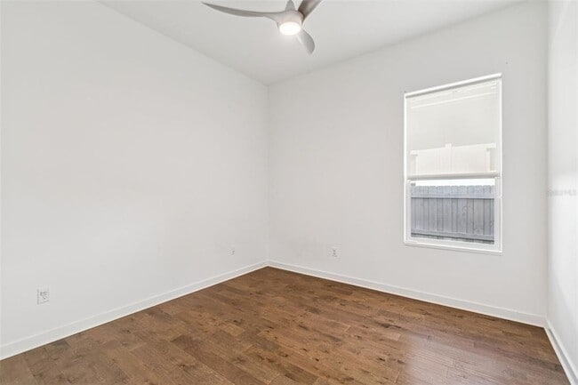 Building Photo - 6719 S Dauphin Ave